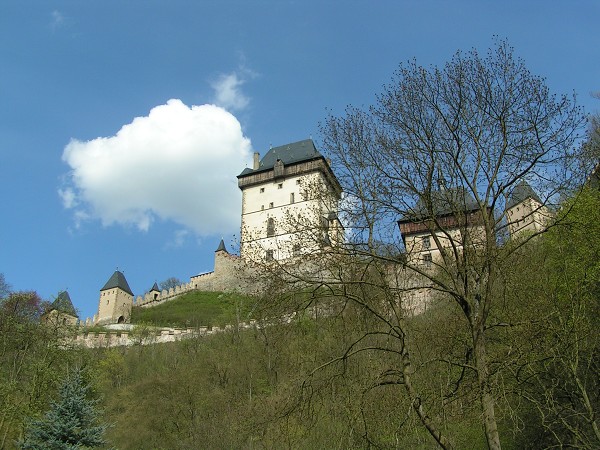 LOMY NA MOŘINĚ A KARLŠTEJN